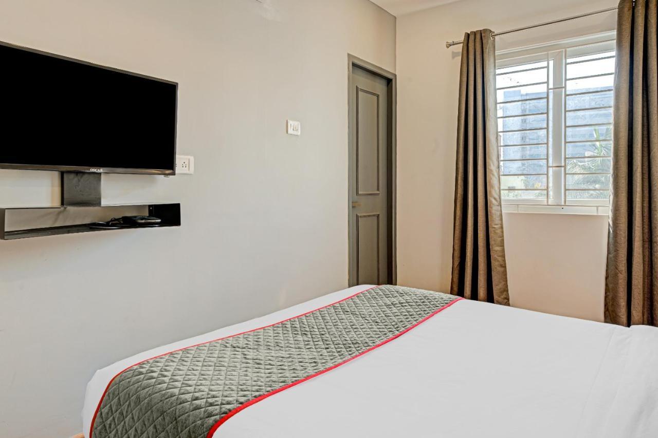 Oyo Townhouse 74871 Thoraipakkam Ξενοδοχείο Τσενάι Εξωτερικό φωτογραφία