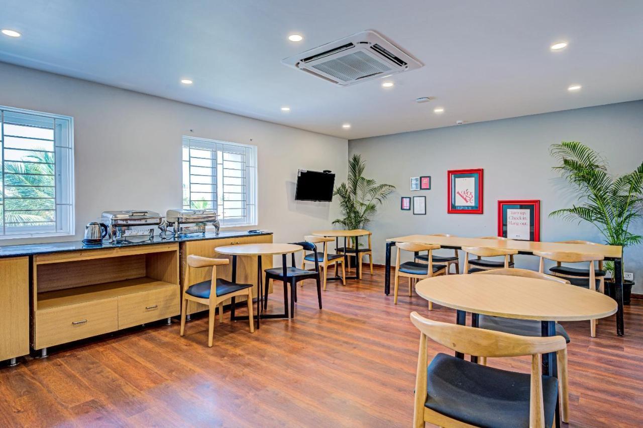 Oyo Townhouse 74871 Thoraipakkam Ξενοδοχείο Τσενάι Εξωτερικό φωτογραφία